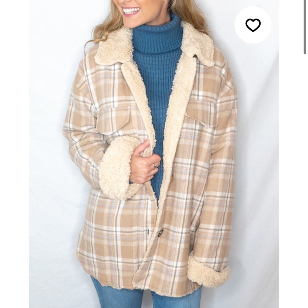 Beige Sherpa NWT